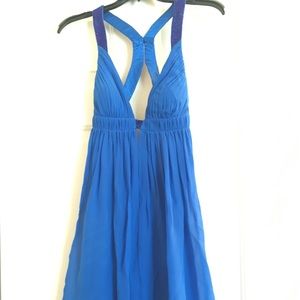 Blue backless plunge-neck short formal